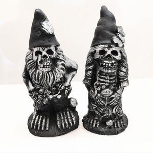 Skeleton Gnomes Halloween Decor
